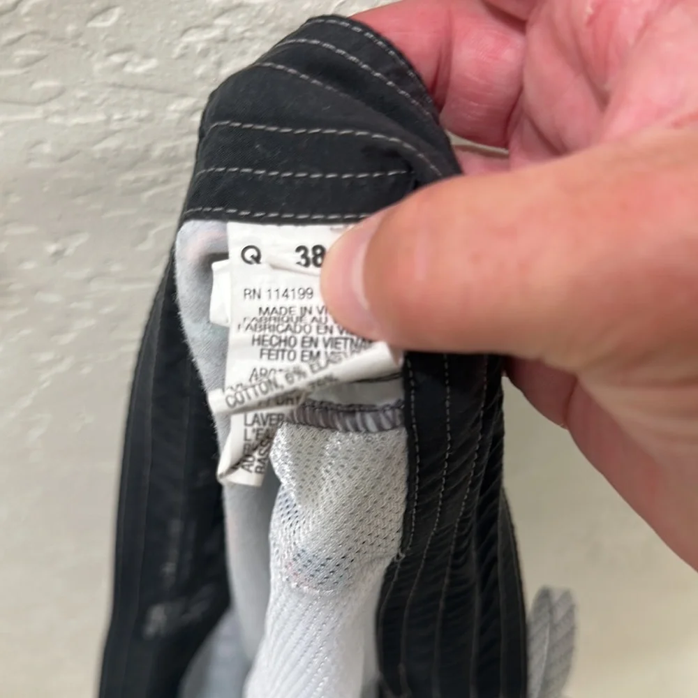 Quicksilver Men’s Board Shorts (38)